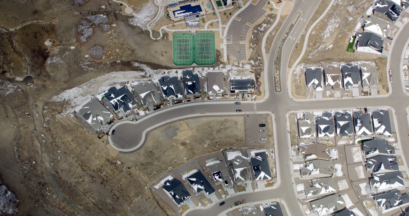 Regency at Montaine in Castle Rock, CO - Building Photo