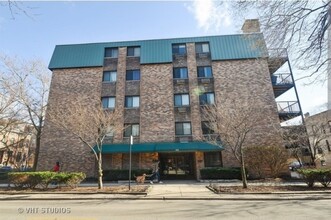 401 W Webster Ave in Chicago, IL - Building Photo - Building Photo