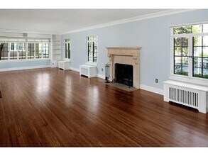 1769 Dupont Ave S in Minneapolis, MN - Building Photo - Building Photo