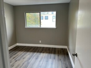 3608 Midvale Ave in Oakland, CA - Building Photo - Building Photo