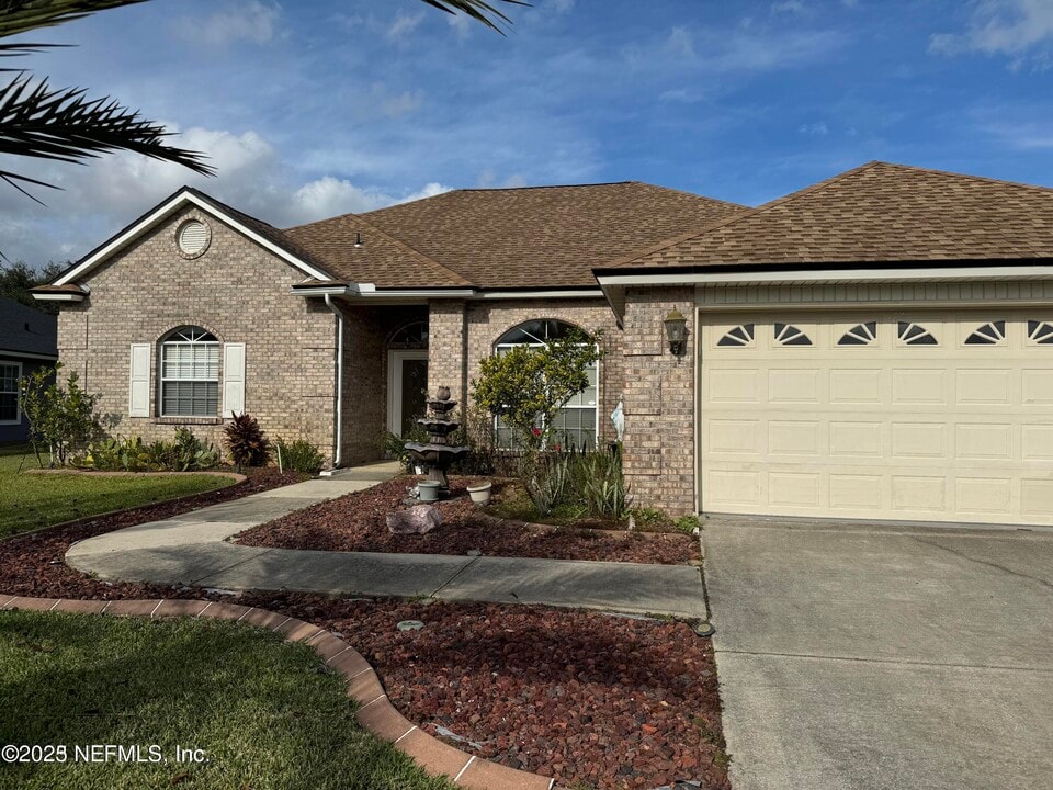 12221 Ridge Forest Ln in Jacksonville, FL - Building Photo