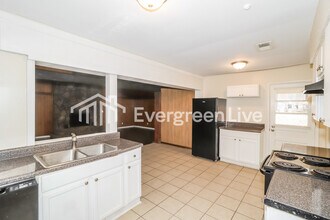 3398 Scenic Hwy in Memphis, TN - Building Photo - Building Photo