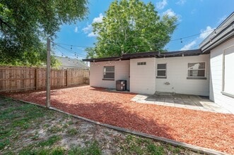 2903 E Michigan St in Orlando, FL - Building Photo - Building Photo