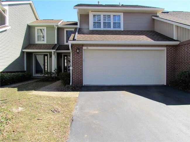 property at 16 Montreal Pl