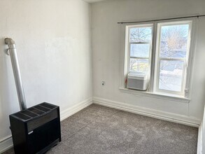 343 S 100 E in Provo, UT - Building Photo - Building Photo