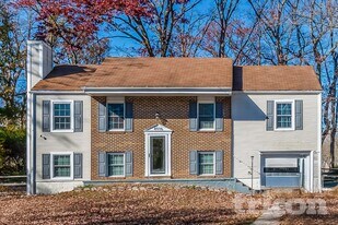 4016 Oakley Dr in Waldorf, MD - Building Photo