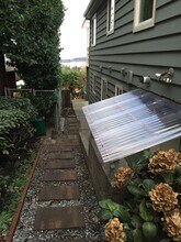 5728 S Ryan St in Seattle, WA - Foto de edificio - Building Photo