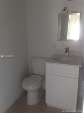 1536 Polk St-Unit -8 in Hollywood, FL - Building Photo - Building Photo