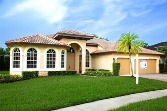 18520 SW 39th Ct in Miramar, FL - Building Photo - Building Photo