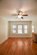 1361 W Greenleaf Ave in Chicago, IL - Building Photo - Building Photo