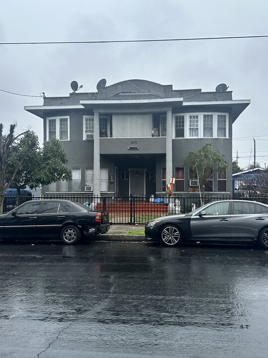 1616 S Bonnie Brae St in Los Angeles, CA - Foto de edificio
