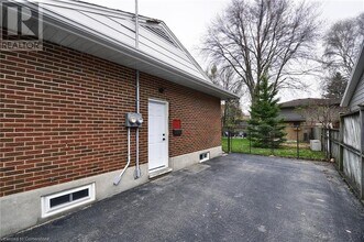 83 Burbank Rd in Kitchener, ON - Building Photo - Building Photo