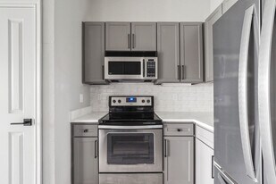 309 Jackson Hill St in Houston, TX - Building Photo