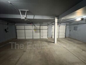 938 W Encore Dr in Hanford, CA - Building Photo - Building Photo