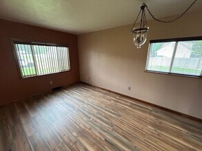 16923 E 4th Ave in Spokane Valley, WA - Building Photo - Building Photo