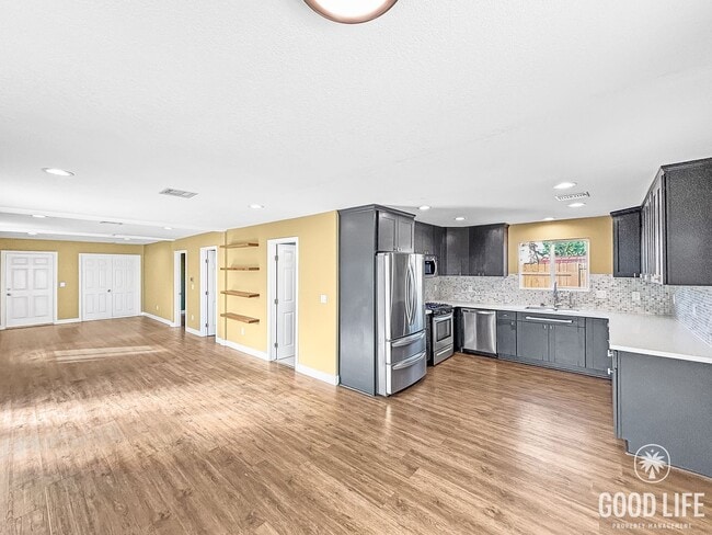 916 10th St in Imperial Beach, CA - Building Photo - Building Photo