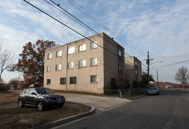 4907 A St SE in Washington, DC - Building Photo - Building Photo