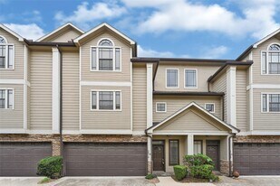 2414 Calumet St in Houston, TX - Building Photo