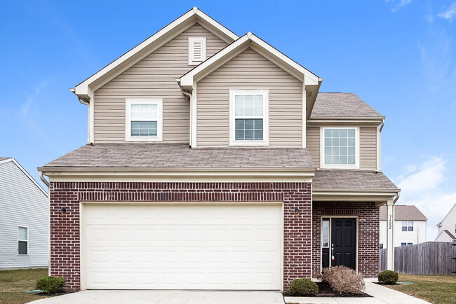 property at 3402 Enclave Ln