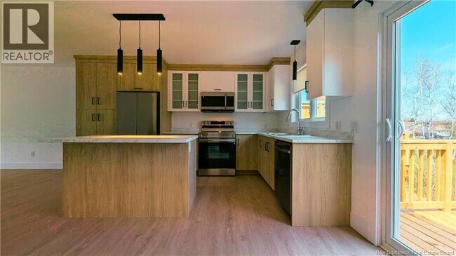 154 Simone Gallant Cres in Shediac, NB - Building Photo - Building Photo