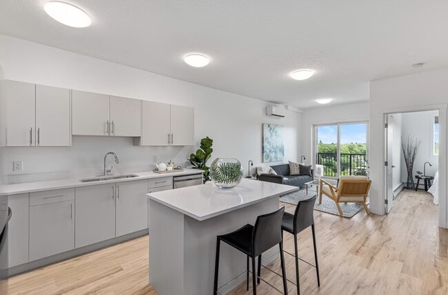 639 Main in Saskatoon, SK - Building Photo - Building Photo