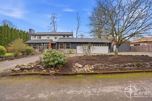 541 K St in Washougal, WA - Building Photo