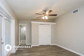 5310 Kent Rd in Venice, FL - Building Photo - Building Photo