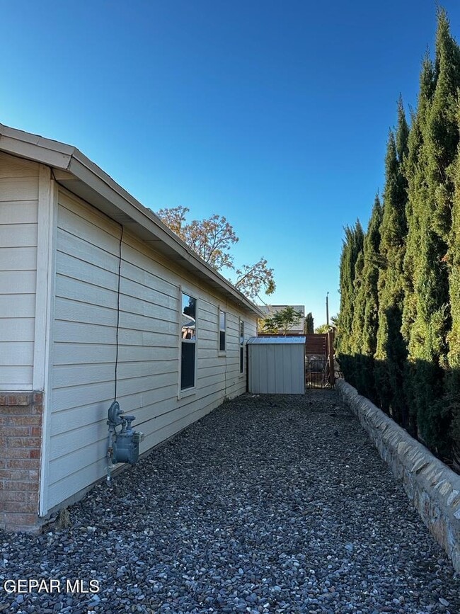 6173 Snowy River Pl in El Paso, TX - Building Photo - Building Photo