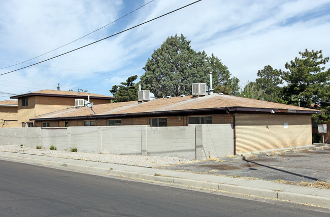 541-545 Palomas SE in Albuquerque, NM - Building Photo - Building Photo