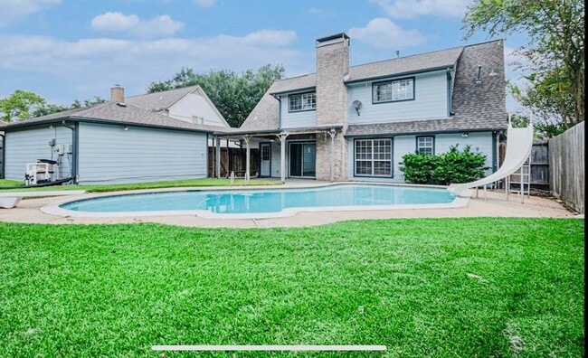 property at 15014 Hollydale Dr