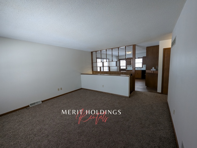 1421 S Haden Ct in Independence, MO - Building Photo - Building Photo