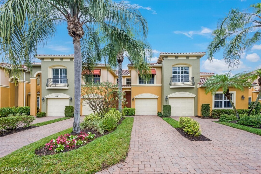 12237 Toscana Way in Bonita Springs, FL - Building Photo