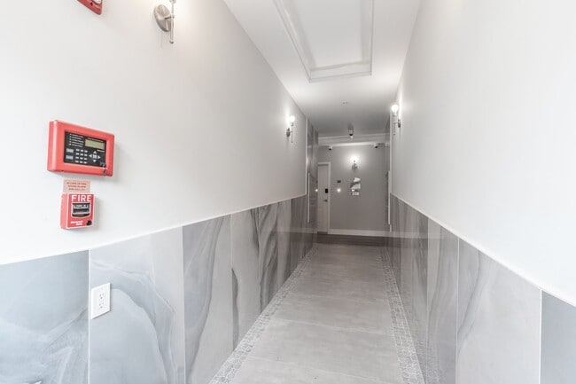 1222 N Marshall St in Philadelphia, PA - Foto de edificio - Building Photo