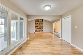 3619 Chatham Ct in Norman, OK - Building Photo - Building Photo