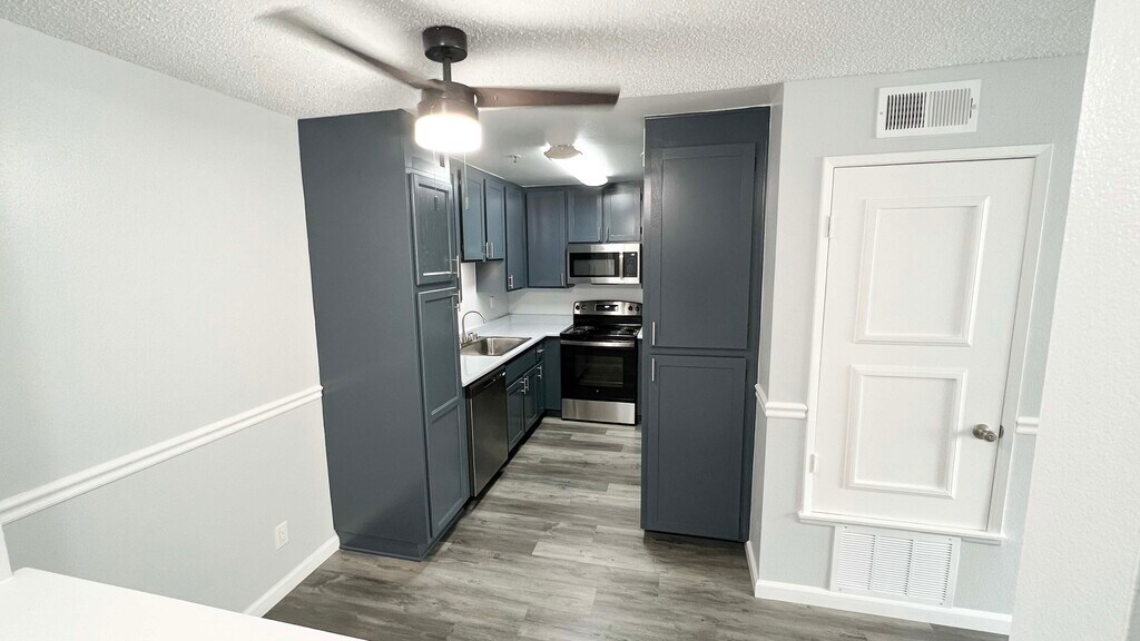 Belmont Place Senior Community Apartments in Bellflower, CA