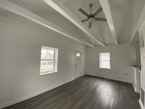102 Ellis St in Martinsburg, WV - Building Photo - Building Photo