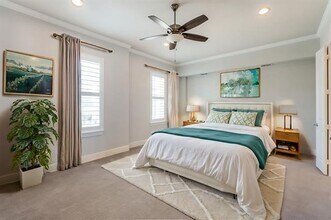 5421 Patterson St in Irving, TX - Foto de edificio - Building Photo