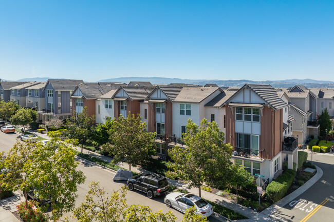 JR in Dublin, CA - Foto de edificio - Building Photo