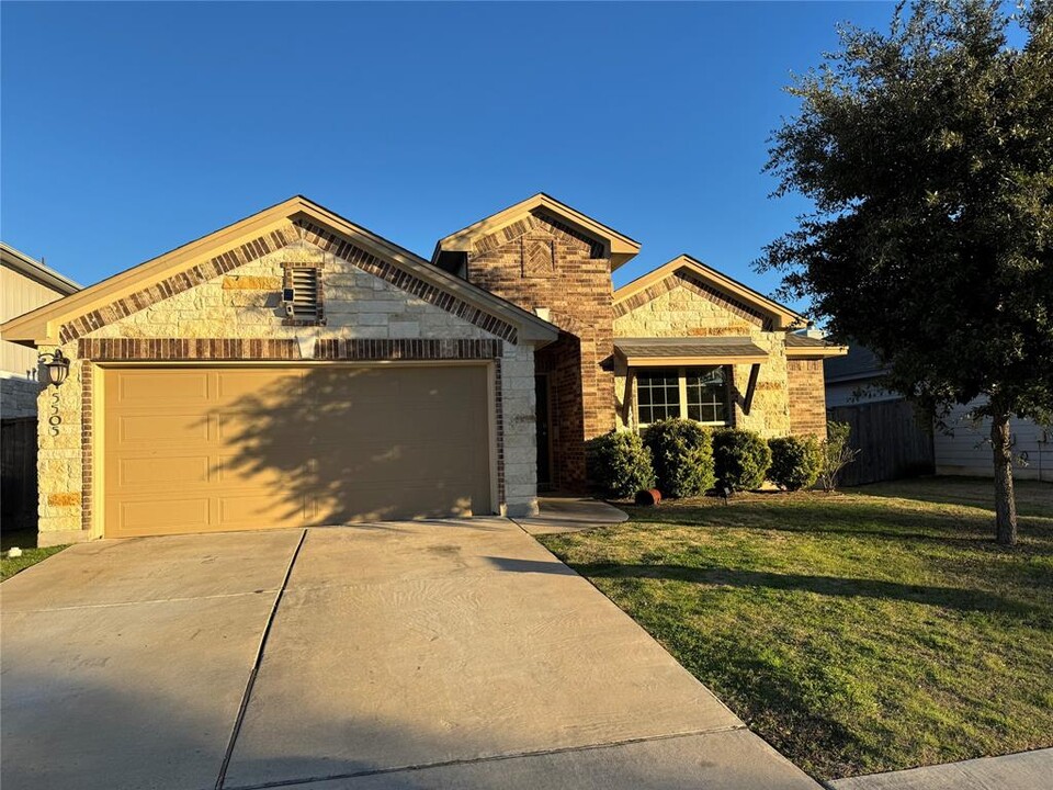 5505 Bonneville Bend in Austin, TX - Foto de edificio