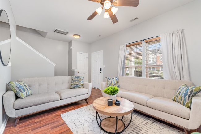 property at 4919 Sunburst Ln