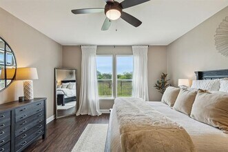 132 Plumed Thistle Dr in Fort Worth, TX - Building Photo - Building Photo