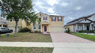 16048 Yelloweyed Dr in Clermont, FL - Building Photo - Building Photo