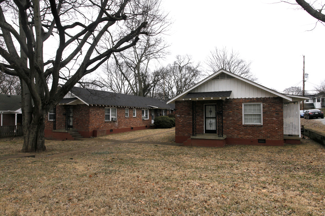 1600 16th Ave S in Nashville, TN - Building Photo