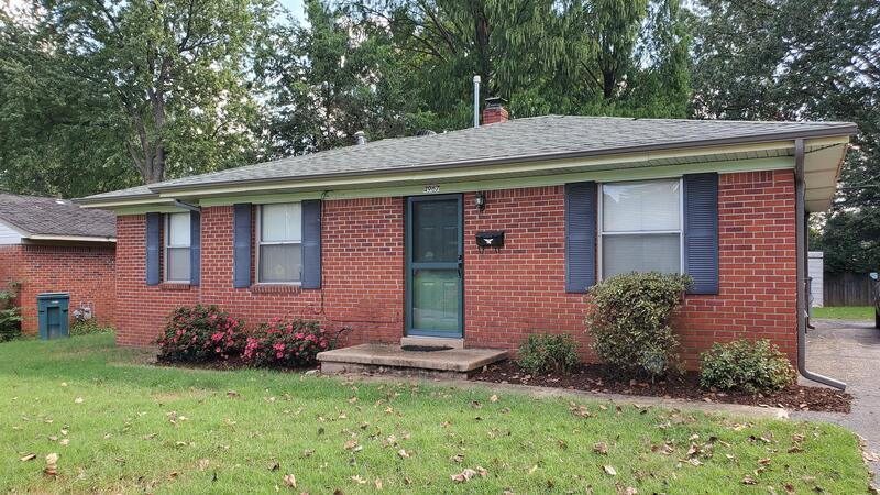 4967 Sea Isle Rd in Memphis, TN - Building Photo