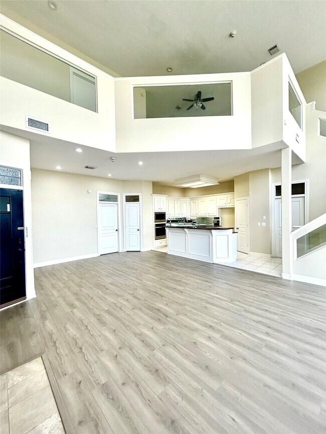 807 Kipp Ave in Kemah, TX - Building Photo - Building Photo