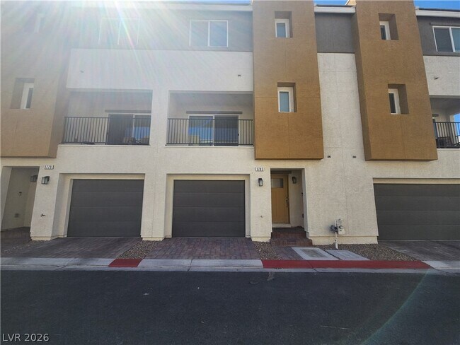 3783 Enchanted Sky St in Las Vegas, NV - Building Photo - Building Photo