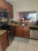 1242 S Military Trail in Deerfield Beach, FL - Building Photo - Building Photo