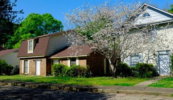 3336-3356 Audubon Rd Apartamentos