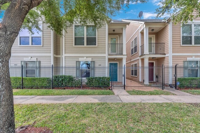 property at 3018 Palmer St
