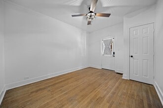 210 E Dobbs St in Tyler, TX - Building Photo - Building Photo